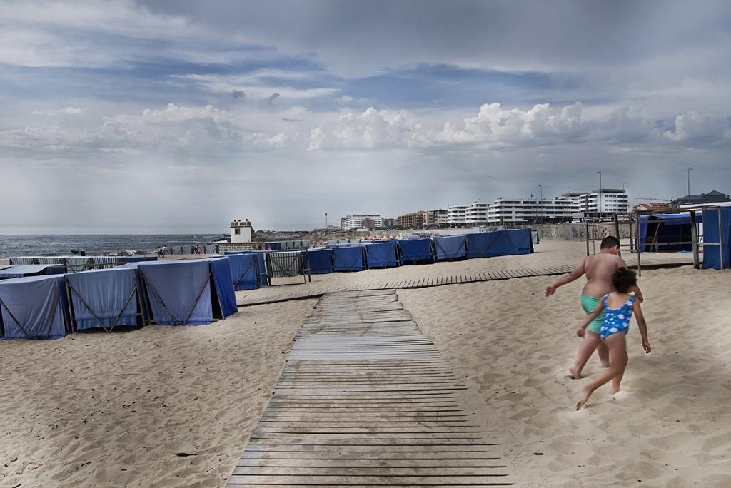 Vrs - Low Cost Beach Boat Hotel Leça da Palmeira Kültér fotó